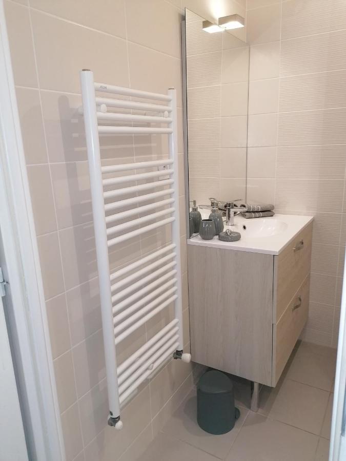 Hotel Entre Les 2 Roches Prisse Екстер'єр фото